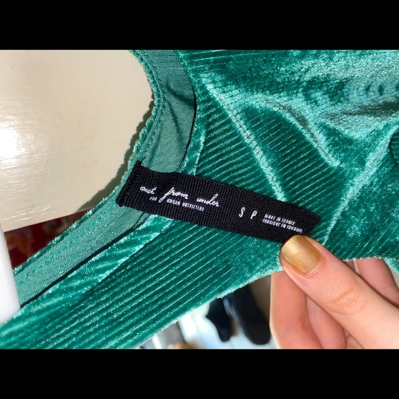 Velvet Emerald Urban Outfitters Crop Tank - Picture 4 of 4